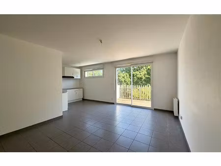 location appartement  48.43 m² t-2 à saint-nazaire  650 €