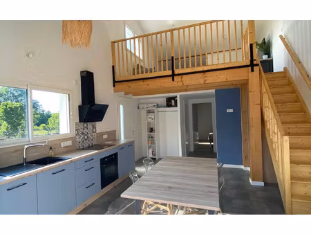 location maison  m² t-2 à vielle-saint-girons  806 €