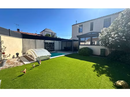 maison saintes m² t-5 à vendre  460 000 €