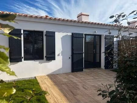 vente maison à noirmoutier-en-l'île (85330) : à vendre / 51m² noirmoutier-en-l'île
