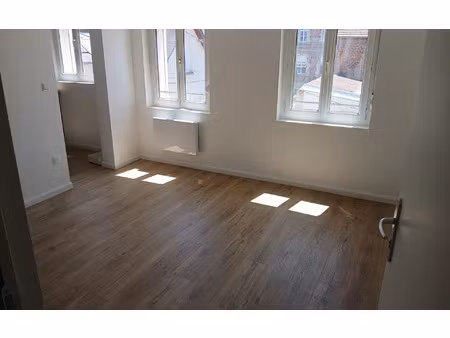 location appartement  34.51 m² t-2 à chauny  470 €