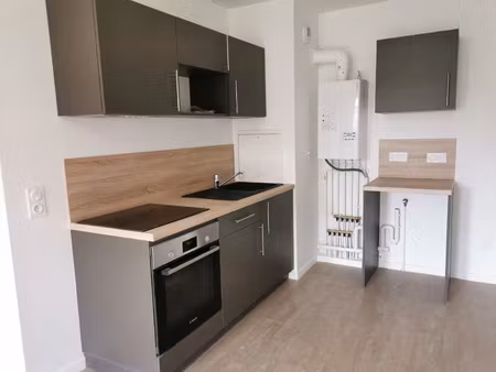 appartement t4 81m² dans résidence récente