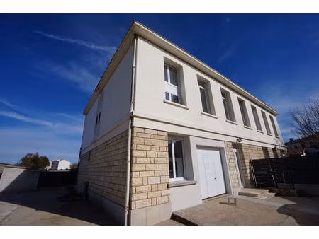 à vendre : appartement intérieurs neuf à royan