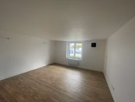 appartement 3 pièces au rez de chaussée