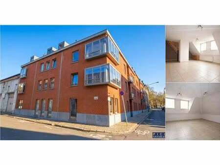 appartement à louer avec 3 chambres   tournai (vbe25110)