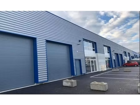 location entrepôt chambly 60230 462m²