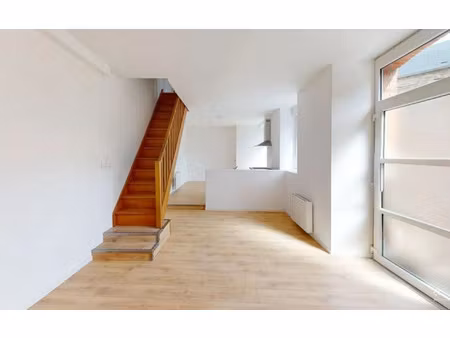 location maison  m² t-2 à cherbourg-octeville  735 €