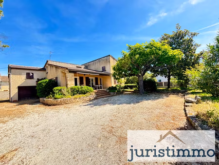 villa de 208m² sur une parcelle de 1748m² à lapalud