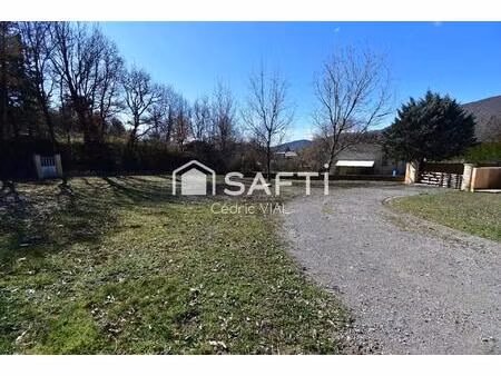 vente terrain 960 m² le brusquet (04420)