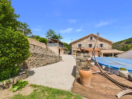 vente maison 7 pièces  230.00m²  arlebosc