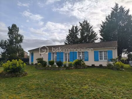 maison de 92 78 m² à montmorillon