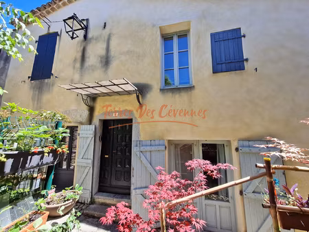 maison de village avec terrasse