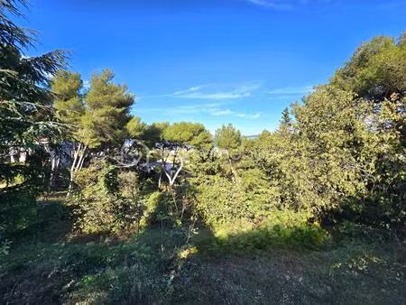 terrain de 2 887 m² à sete