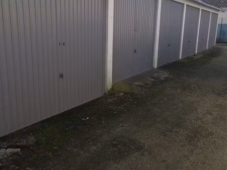 garage à louer