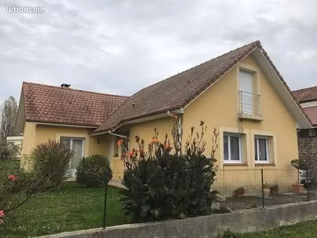 ? à louer maison t5 – barinque – 120 m² – 1 050 / mois