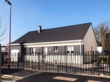maison 4 pièces 80 m²