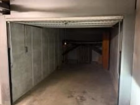 garage à louer