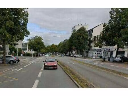 vente bureaux et commerces à angers (49000) : à vendre / 160m² angers