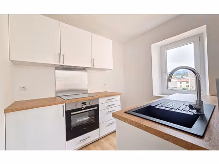 location appartement  29.18 m² t-2 à châtel-guyon  510 €