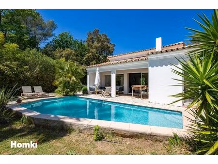 maison/villa t5 de 157 m2 à saint-raphaël 83700