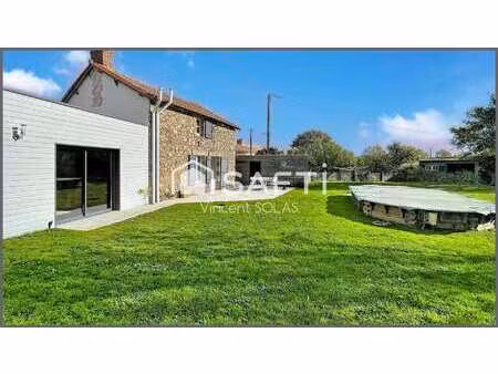 vente maison piscine au poiré-sur-vie (85170) : à vendre piscine / 210m² le poiré-sur-vie