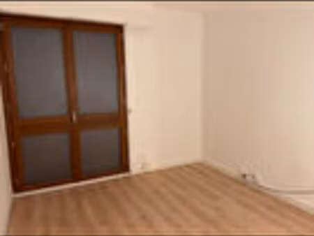 appartement renove t1 à louer à la celle saint cloud - réf 16729 | gimcovermeille