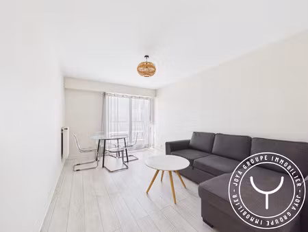location t2 meublé bail code civil - rue des épinettes  75017