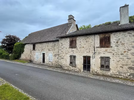 maison a renover avec grange-etable a antignac