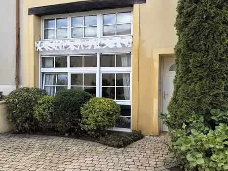 maison de village à burtoncourt (57220)