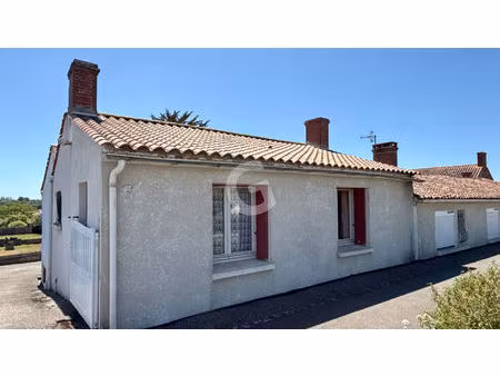 maison - 3 pieces - 82 m² - a vendre - longeville sur mer