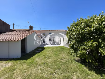 maison sur 2 niveaux rénovée en 2026