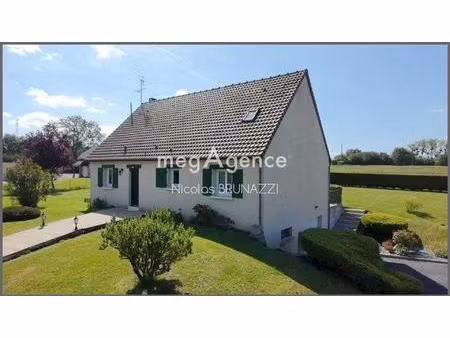 maison familiale avec 1 8 hectare de terrain plat – un cadre de vie rare à vimoutiers