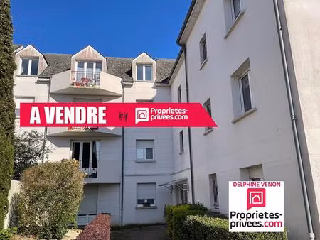 studio avec balcon dans le centre ville de chateauneuf sur loire