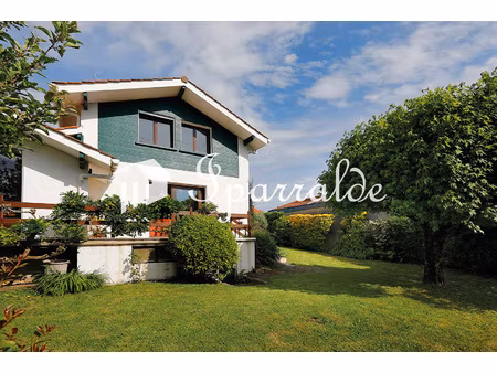 hendaye maison individuelle avec vue dégagée  terrasses &