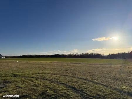 terrain 470 m² creully