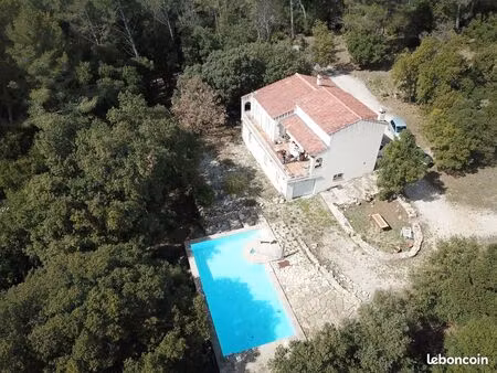 le beausset maison calme absolu sur 5600m2 de terrain