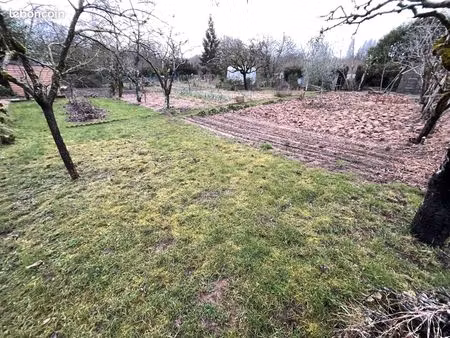 terrain de loisirs