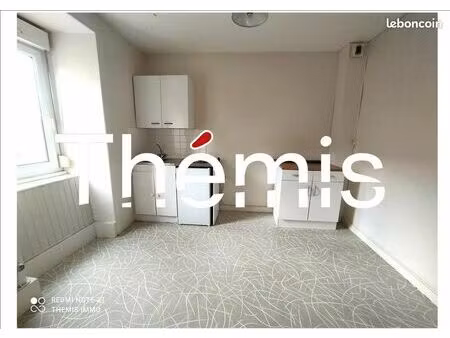 studio 1 pièce 26 m²
