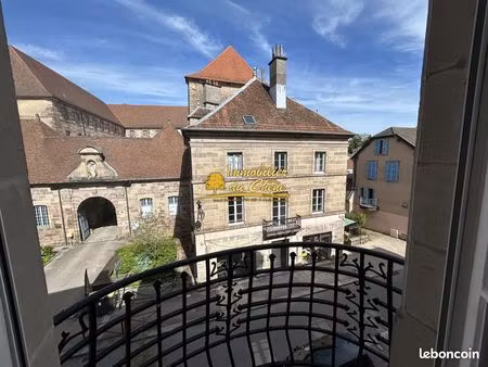 appartement 5 pièces 132 m²