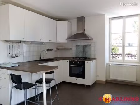 appartement 3 pièces 64 m²