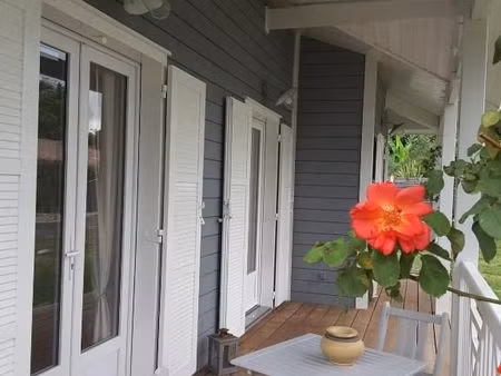 maison meublee bois