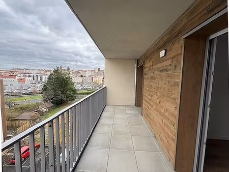 f3 neuf - maison des sports