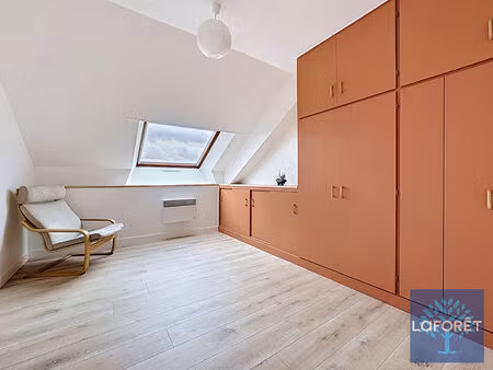 appartement neuilly plaisance 3 pièce(s) 62 m2+ 2 parkings  2 caves.
