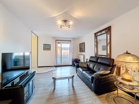 t4/t3 82m2 - residence securisee - garage en sus
