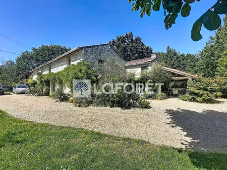 maison en pierre rénovée - 6 pièces -179 m² -terrain 5 000 m²