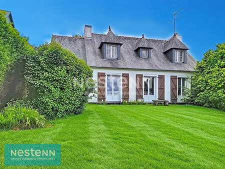 maison de centre-bourg avec jardin clos et fort potentiel à plaintel