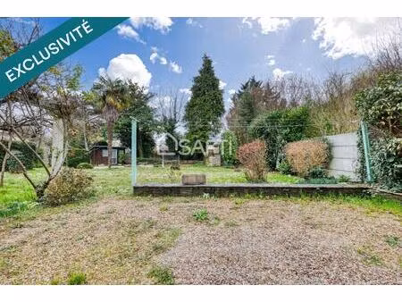 maison familiale avec grand jardin arboré