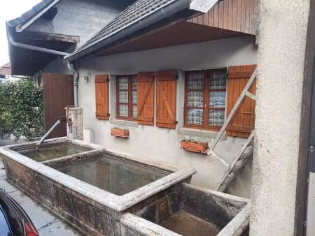 charmant t1 bis meublé au cœur de gruffy