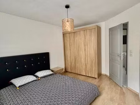 a louer - chambre meublée en colocation - morteau