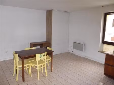 laneuveville - studio avec coin cuisine equipe